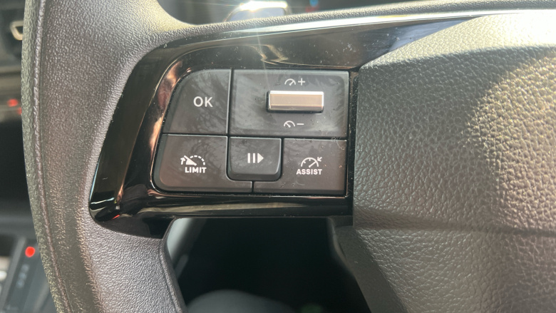 Citroen Berlingo 100kW Plus XL 52kWh 5dr Auto [7 Seat] Electric Estate